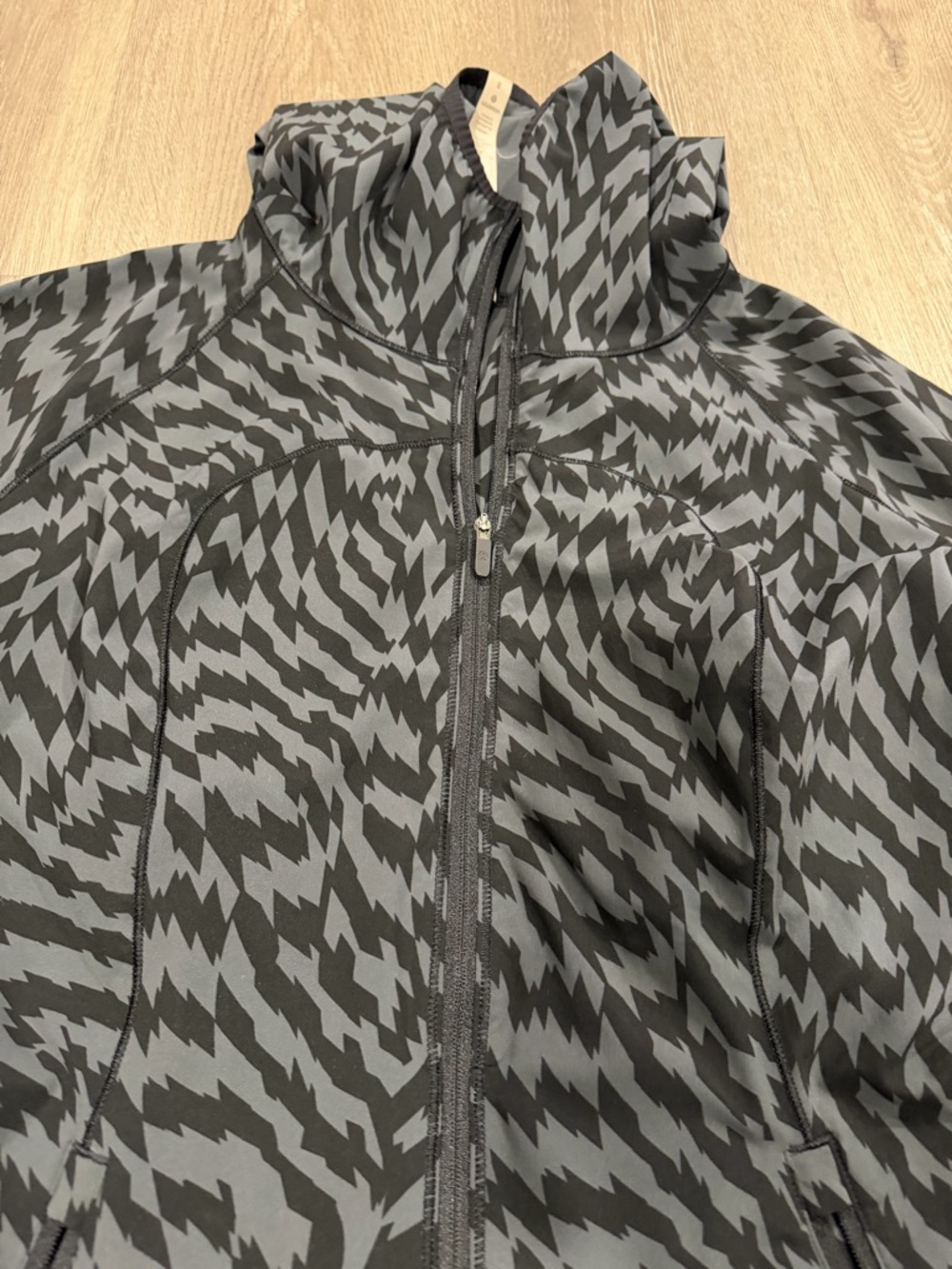 lululemon Black and Gray Abstract Hoodie